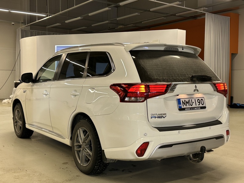 Mitsubishi Outlander vaihtoauto