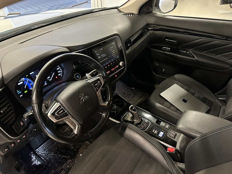 Mitsubishi Outlander vaihtoauto