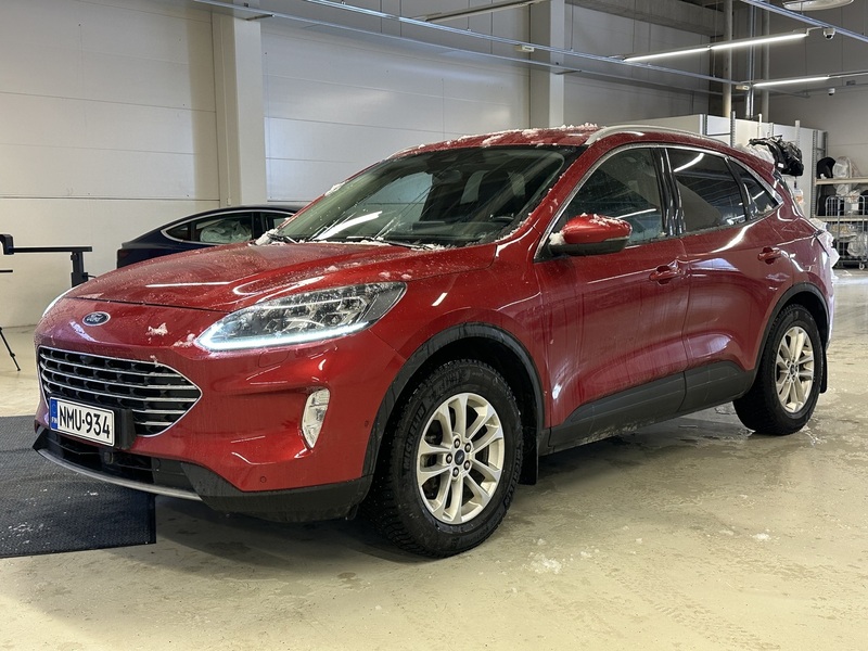Ford Kuga vaihtoauto