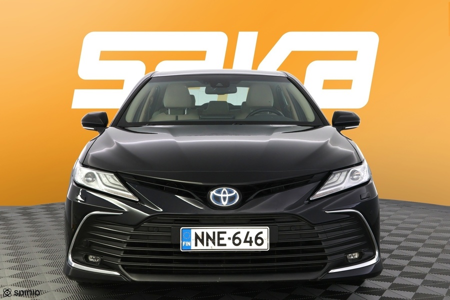 Toyota Camry vaihtoauto