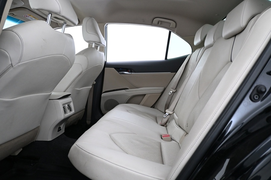 Toyota Camry vaihtoauto