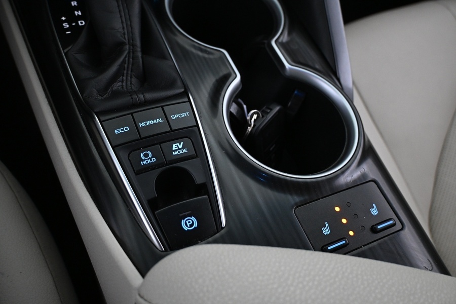 Toyota Camry vaihtoauto