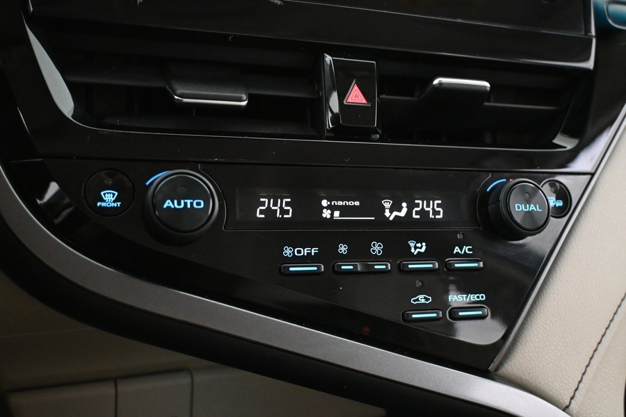 Toyota Camry vaihtoauto