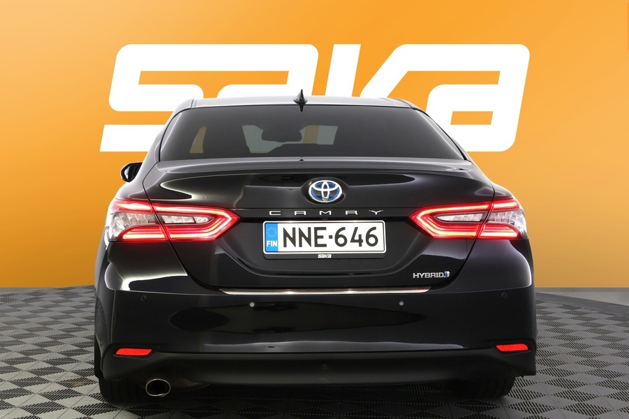 Toyota Camry vaihtoauto