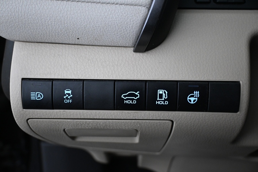 Toyota Camry vaihtoauto