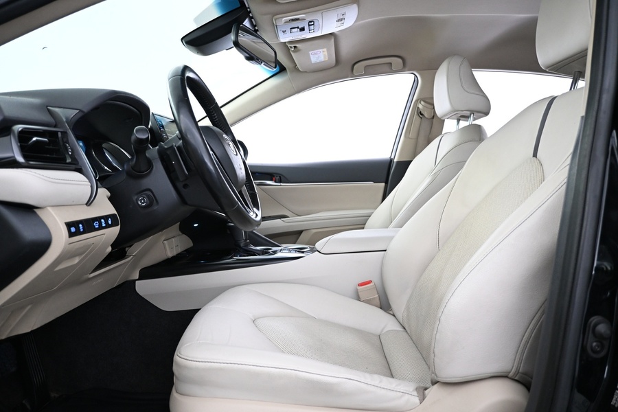 Toyota Camry vaihtoauto