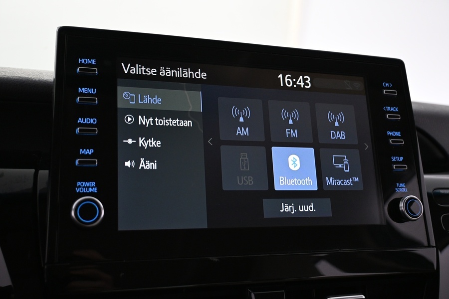 Toyota Camry vaihtoauto