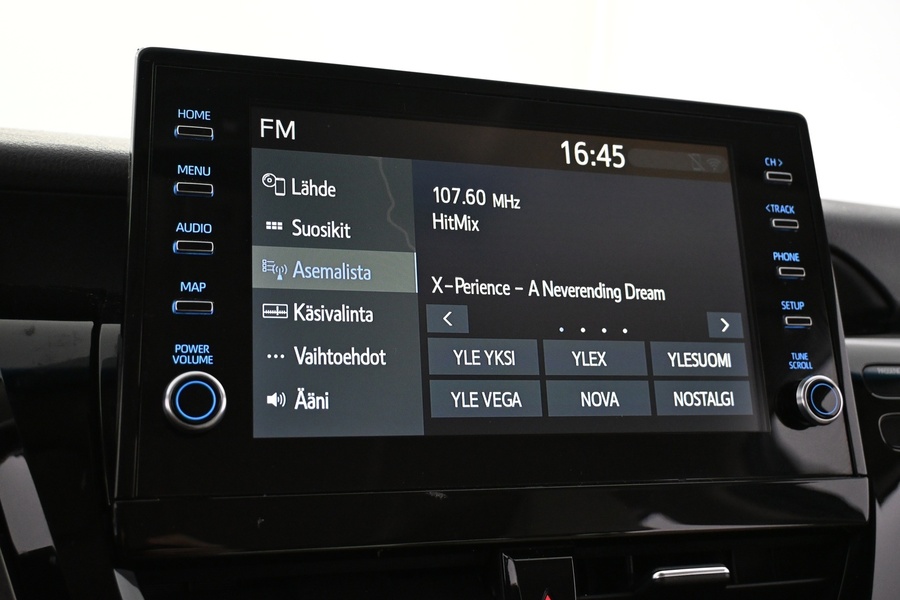 Toyota Camry vaihtoauto