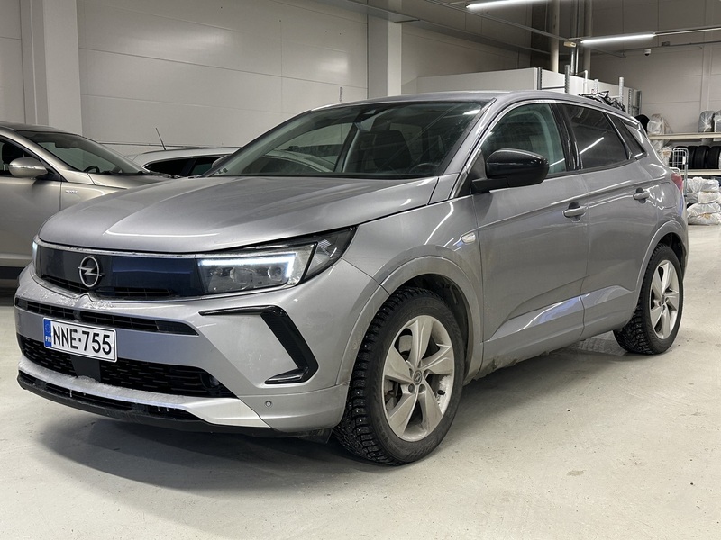 Opel Grandland vaihtoauto