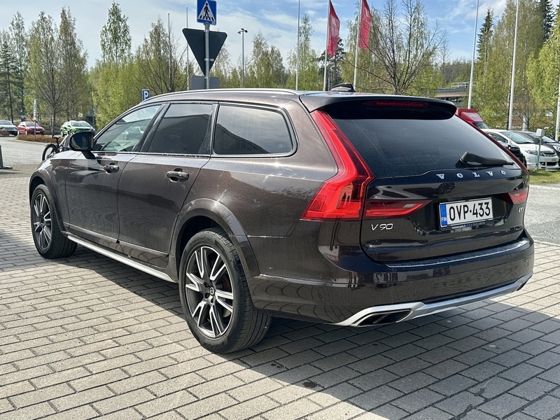 Volvo V90 Cross Country vaihtoauto