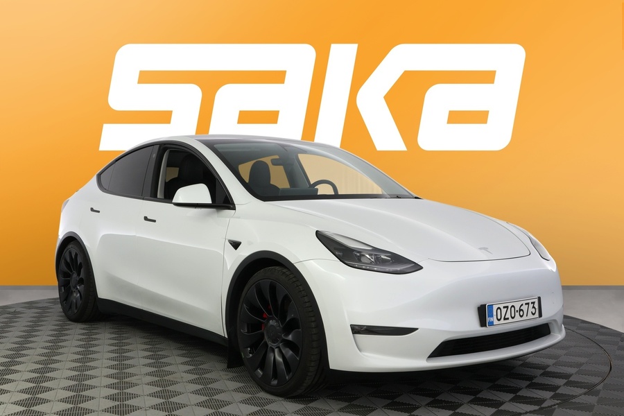 Tesla Model Y vaihtoauto