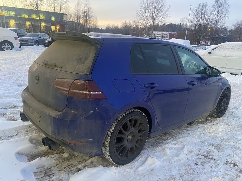 Volkswagen Golf vaihtoauto