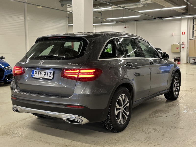 Mercedes-Benz GLC vaihtoauto