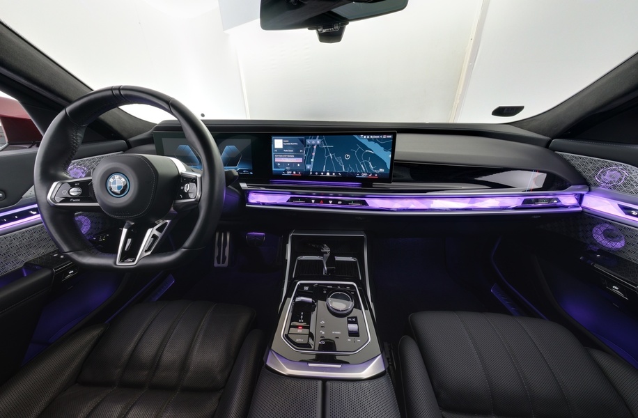 BMW 750 vaihtoauto