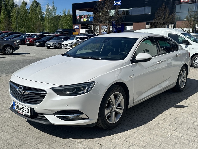 Opel Insignia vaihtoauto
