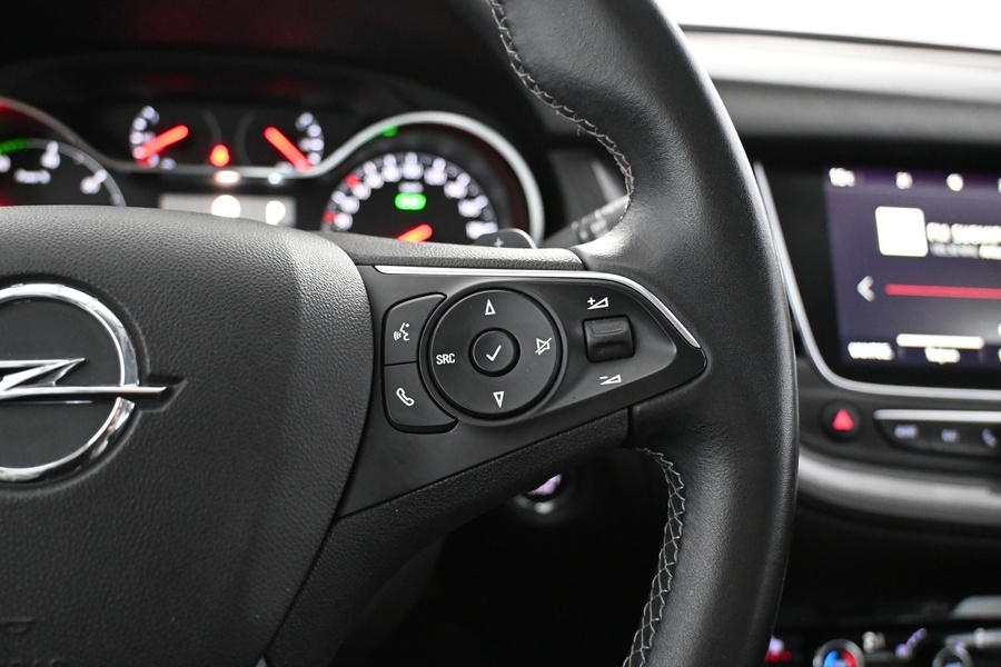 Opel Grandland X vaihtoauto