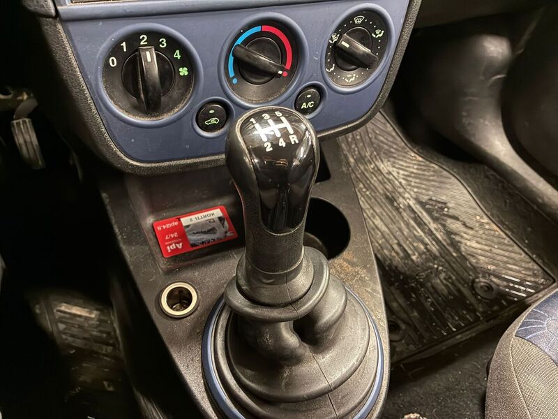 Ford Fiesta vaihtoauto