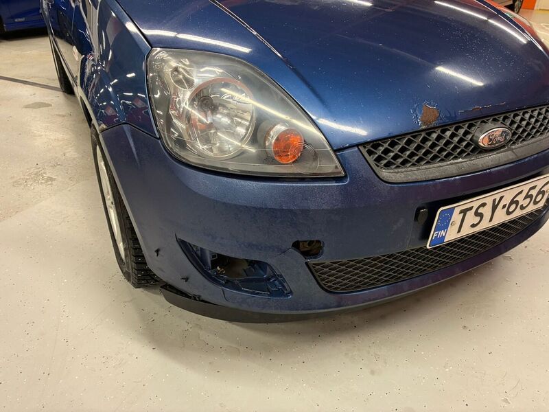 Ford Fiesta vaihtoauto