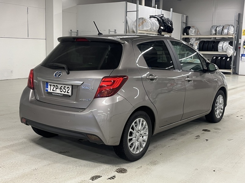 Toyota Yaris vaihtoauto