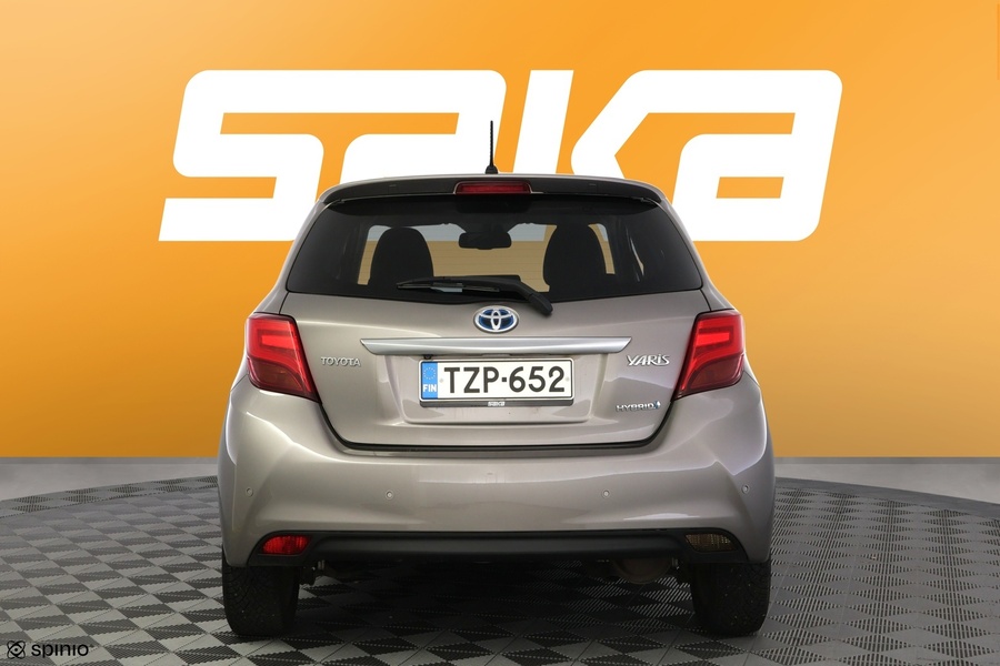 Toyota Yaris vaihtoauto