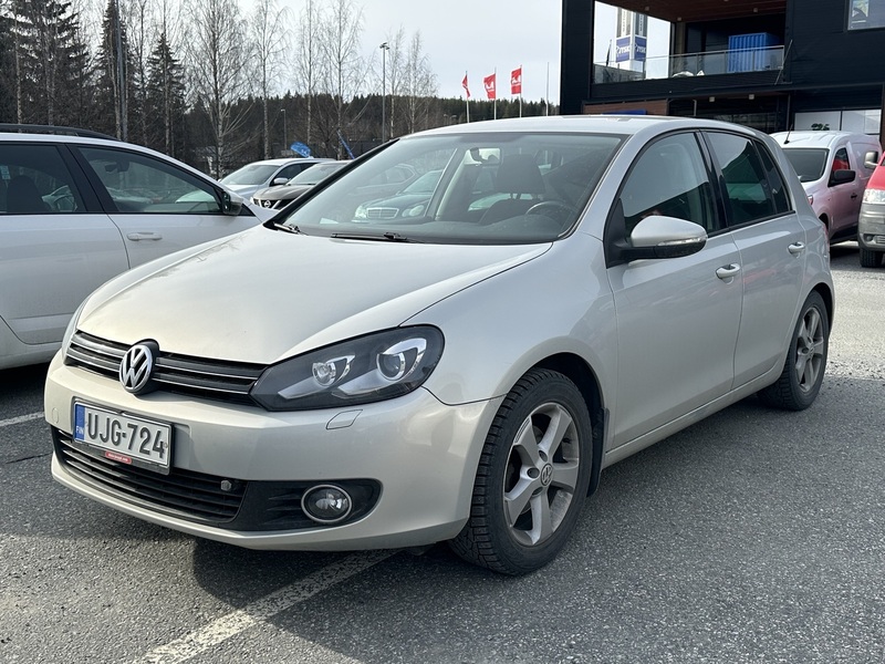 Volkswagen Golf vaihtoauto