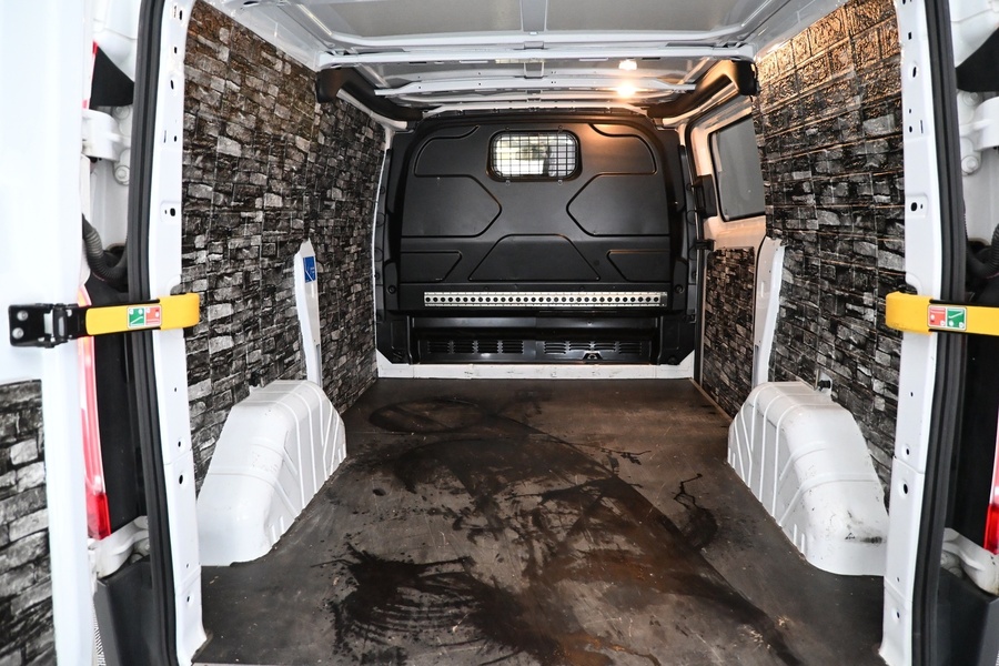 Ford Transit Custom vaihtoauto