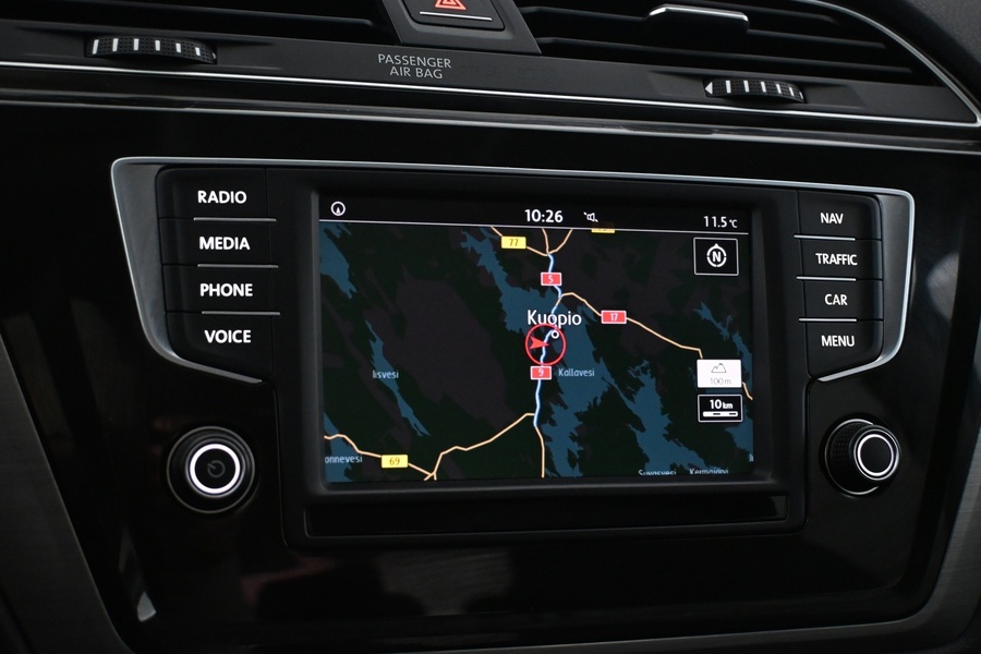 Volkswagen Touran vaihtoauto