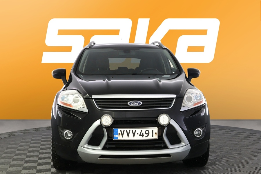 Ford Kuga vaihtoauto
