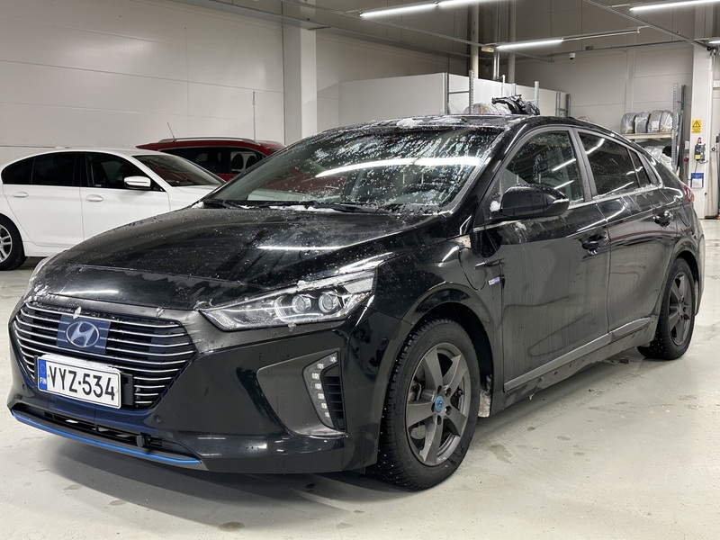 Hyundai IONIQ plug-in vaihtoauto
