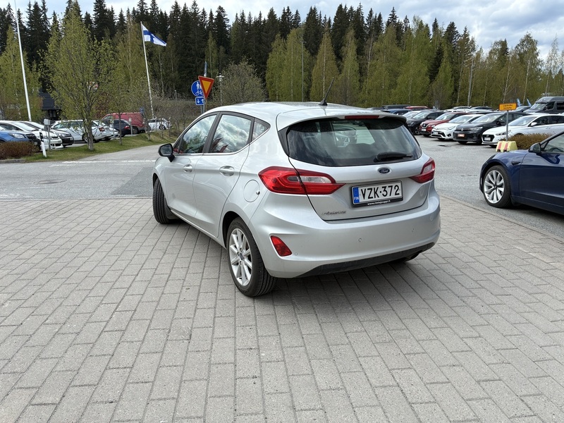 Ford Fiesta vaihtoauto