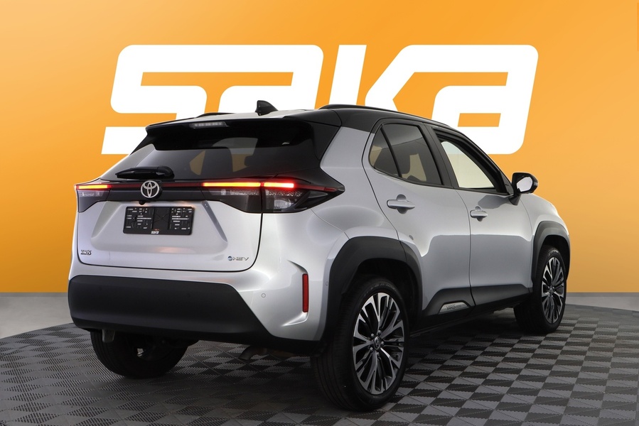 Toyota Yaris Cross vaihtoauto