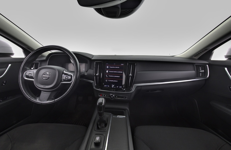 Volvo V90 Cross Country vaihtoauto