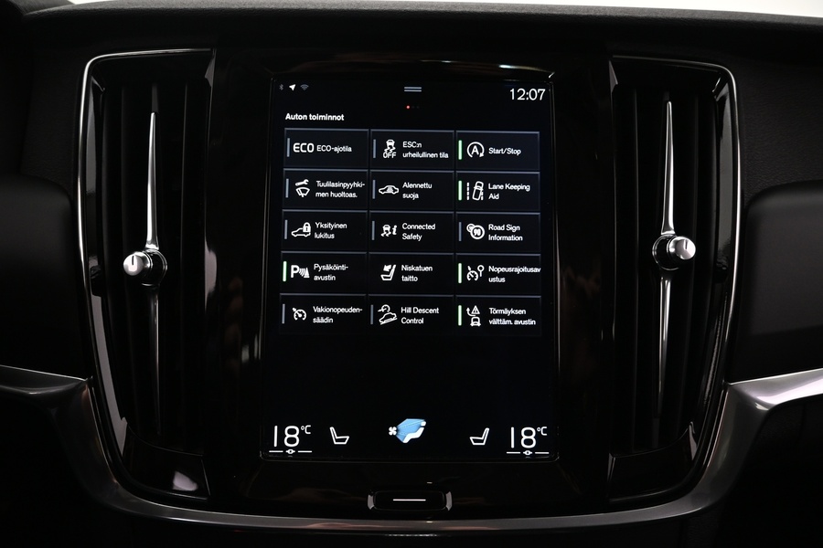 Volvo V90 Cross Country vaihtoauto