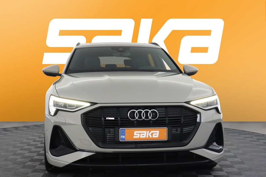 Audi e-tron vaihtoauto