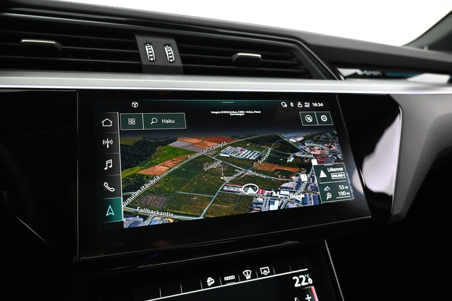 Audi e-tron vaihtoauto