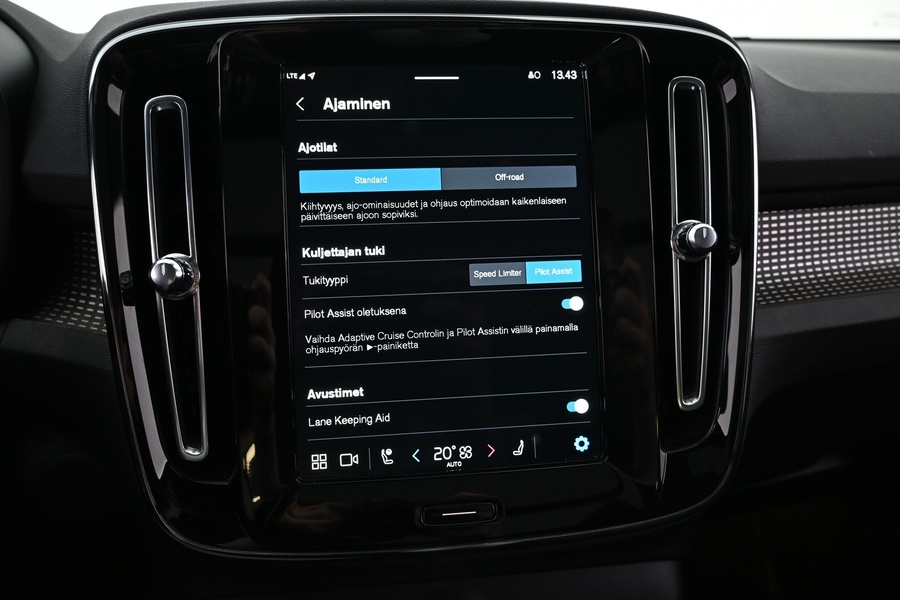 Volvo XC40 vaihtoauto