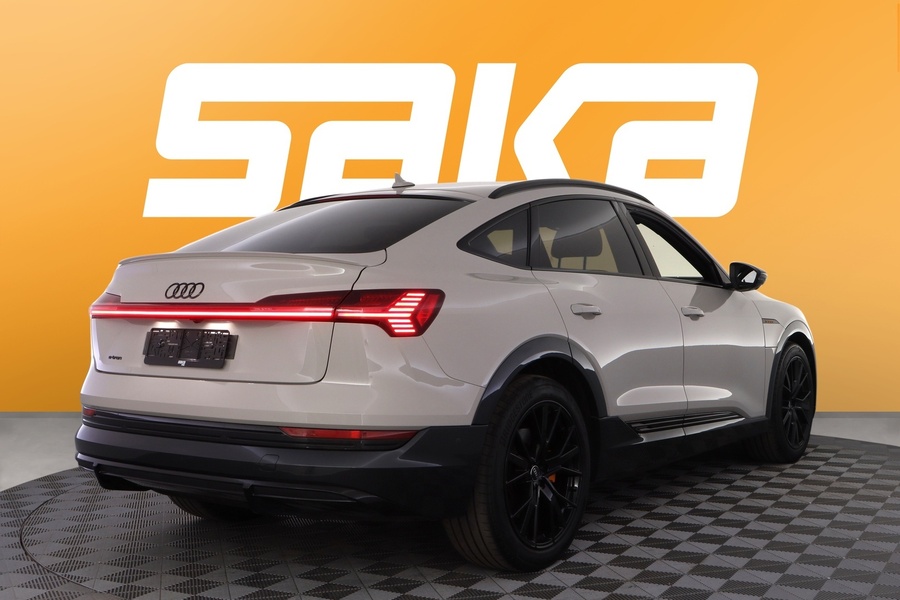 Audi e-tron vaihtoauto