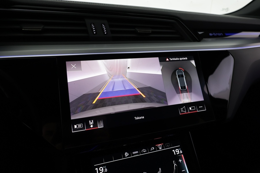 Audi e-tron vaihtoauto