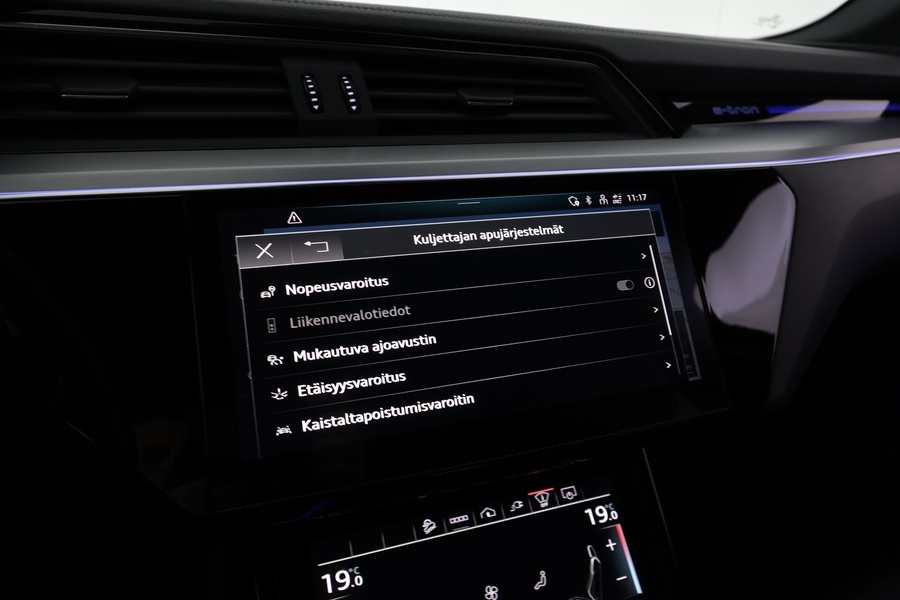 Audi e-tron vaihtoauto