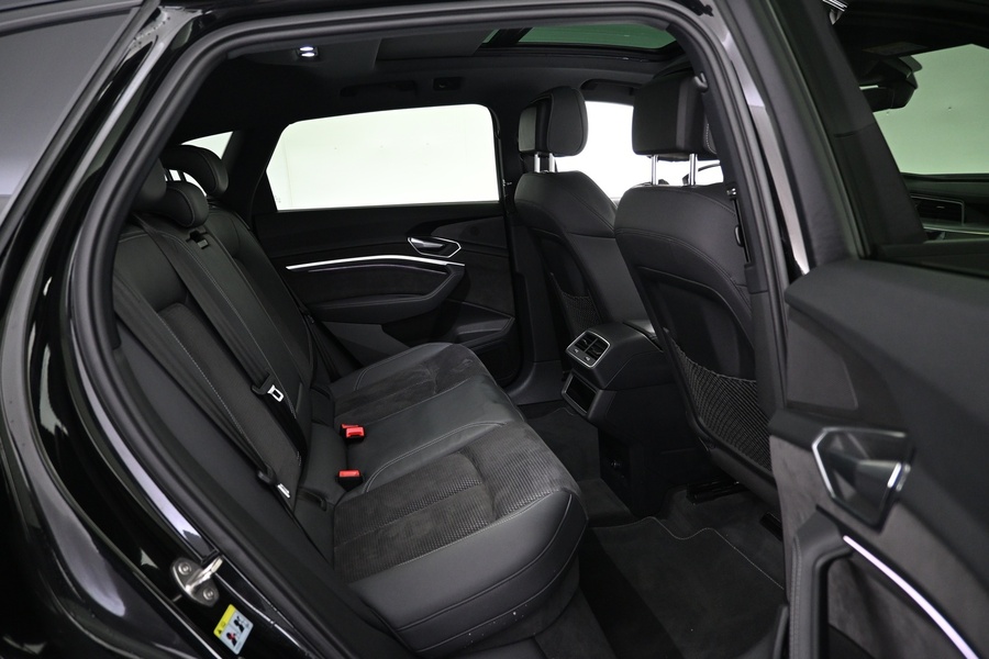 Audi e-tron vaihtoauto