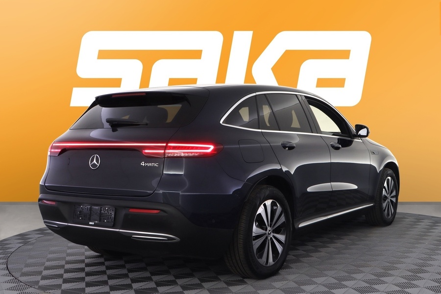 Mercedes-Benz EQC vaihtoauto