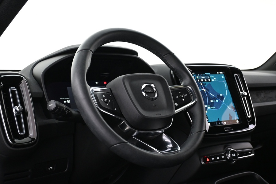 Volvo C40 vaihtoauto