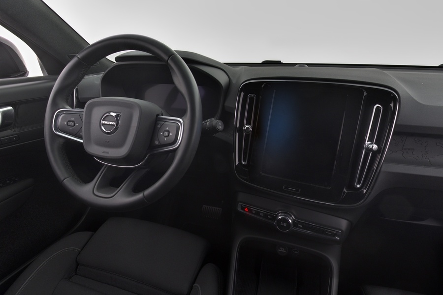 Volvo EX40 vaihtoauto