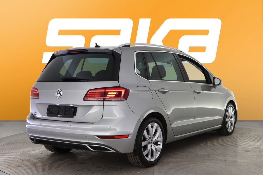 Volkswagen Golf Sportsvan vaihtoauto