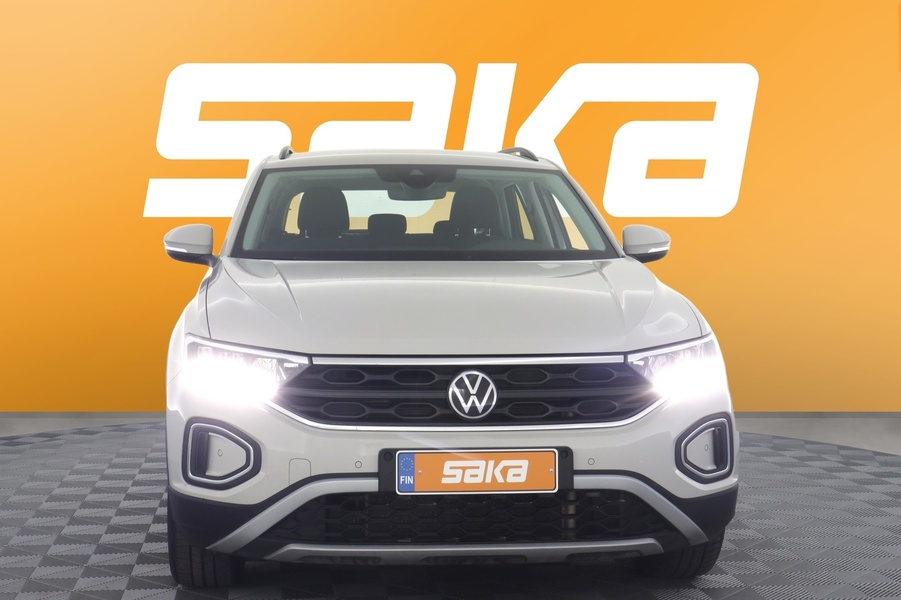 Volkswagen T-Roc vaihtoauto