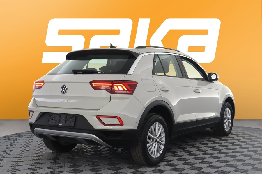 Volkswagen T-Roc vaihtoauto