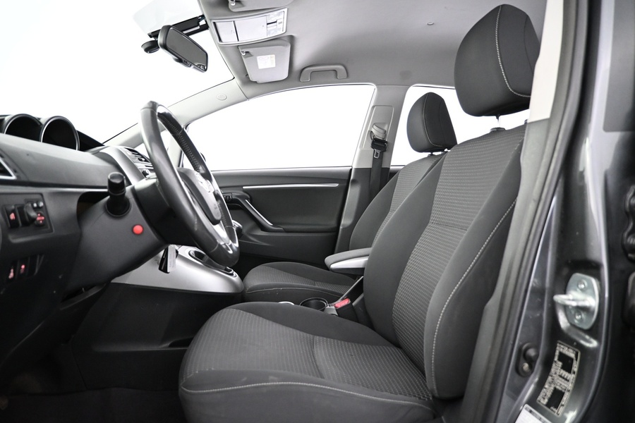 Toyota Verso vaihtoauto