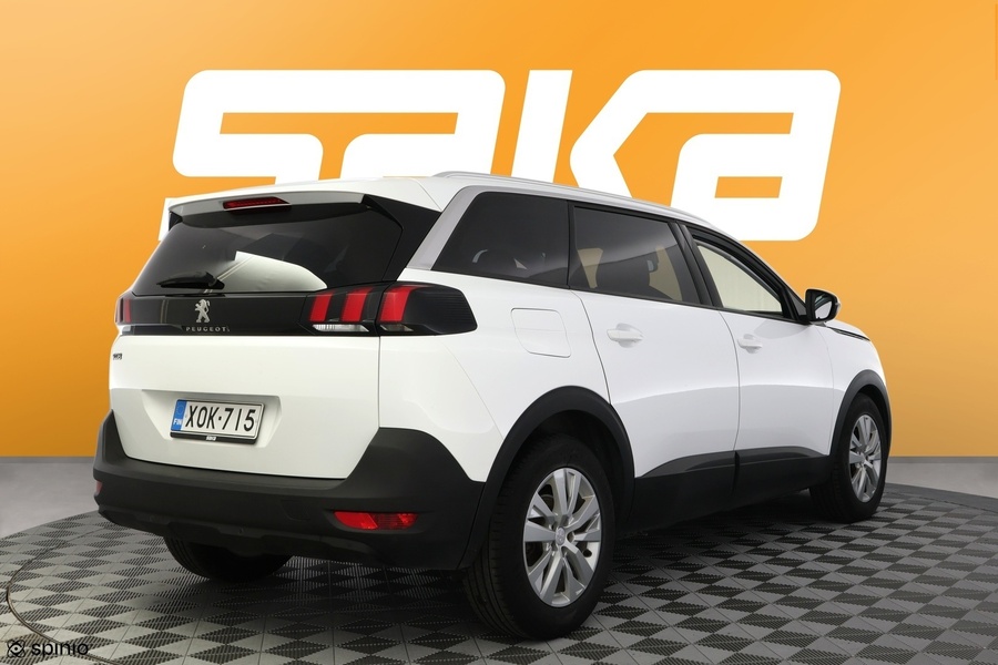 Peugeot 5008 vaihtoauto