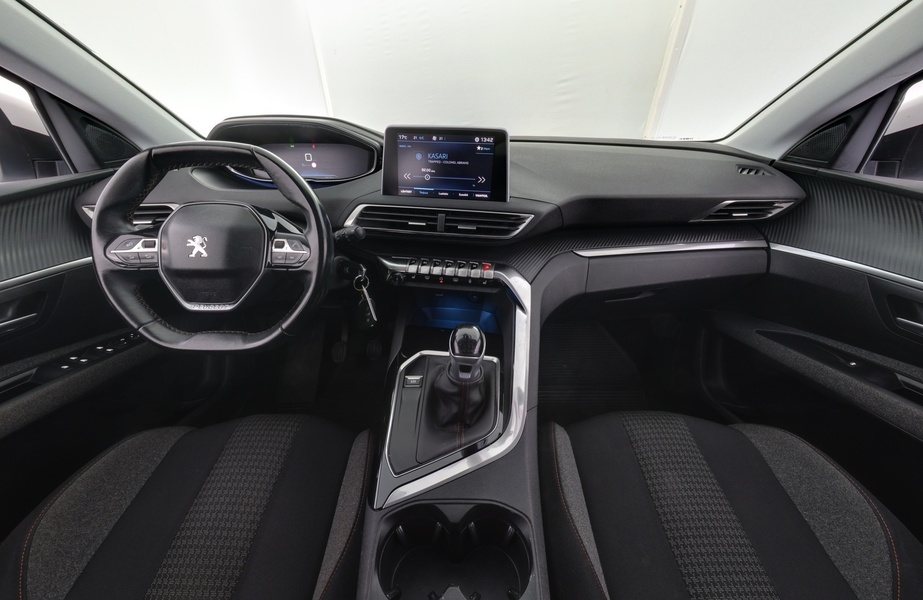 Peugeot 5008 vaihtoauto