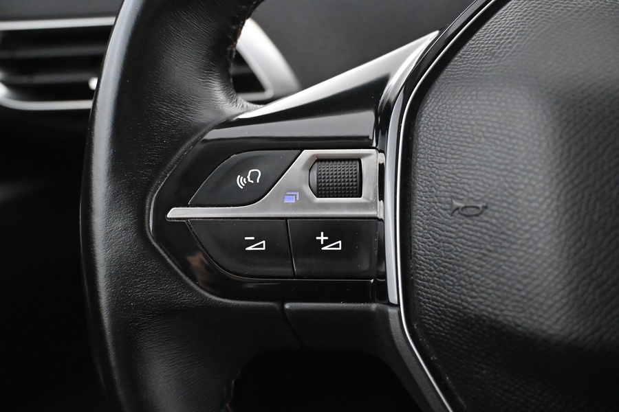 Peugeot 5008 vaihtoauto